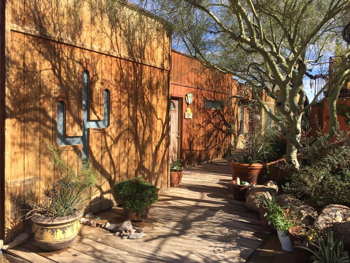 Spur Cross Inn Cave Creek Exterior foto