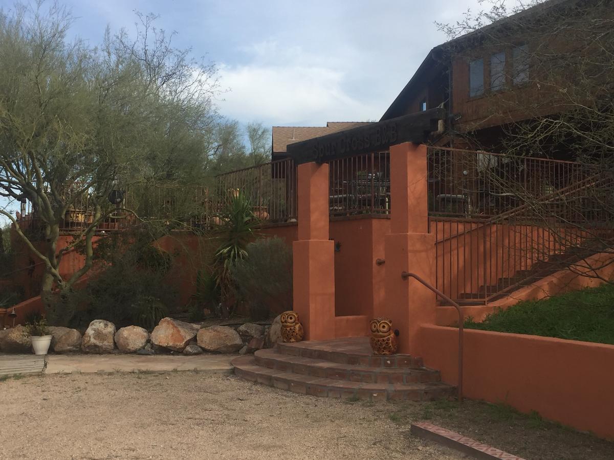Spur Cross Inn Cave Creek Exterior foto